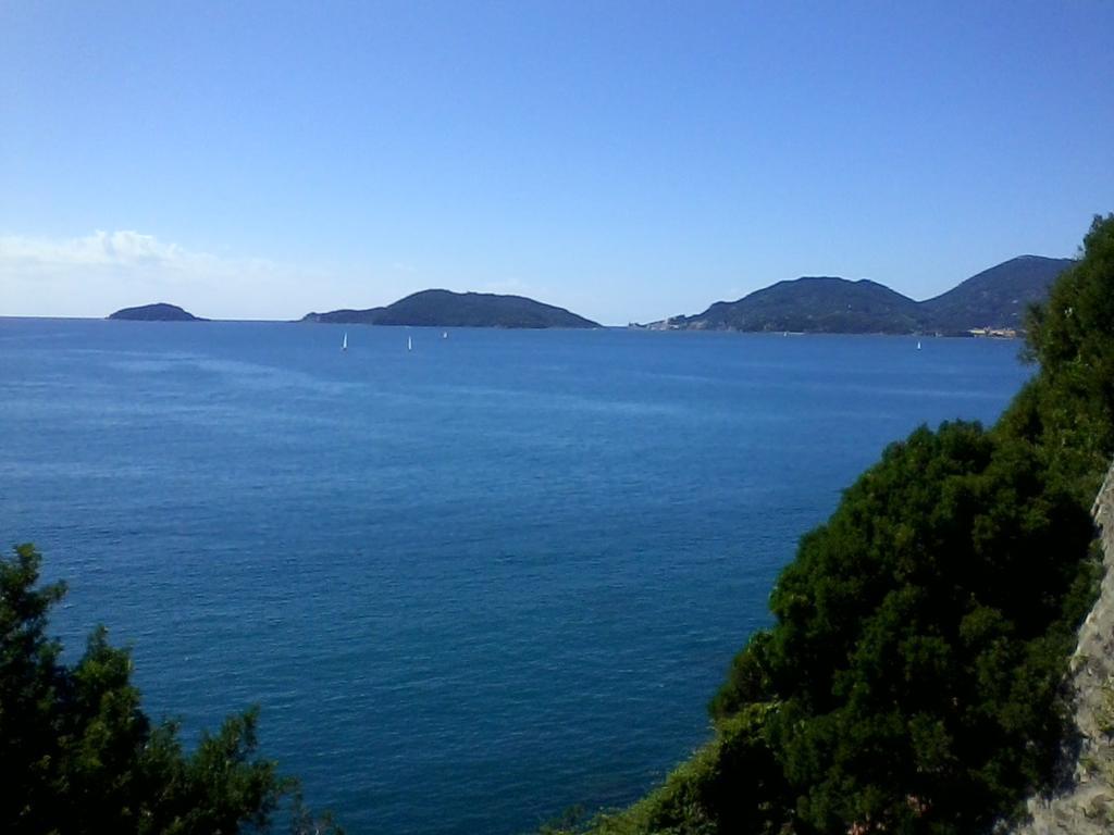 Casa A Lerici Nell'Antico Borgoヴィラ 部屋 写真
