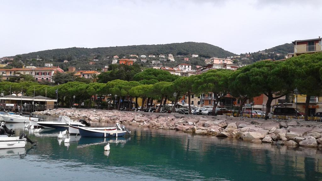 Casa A Lerici Nell'Antico Borgoヴィラ エクステリア 写真