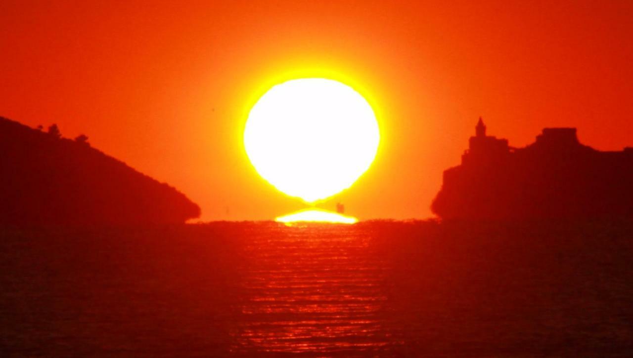 Casa A Lerici Nell'Antico Borgoヴィラ エクステリア 写真